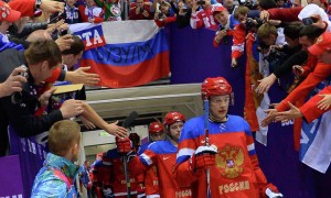 Россия после второго периода проигрывает сборной Финляндии со счетом 1:3