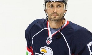 КХЛ запрещает Вишневски играть за «Слован»