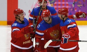 Сборная России забросила две шайбы во втором периоде матча с Норвегией